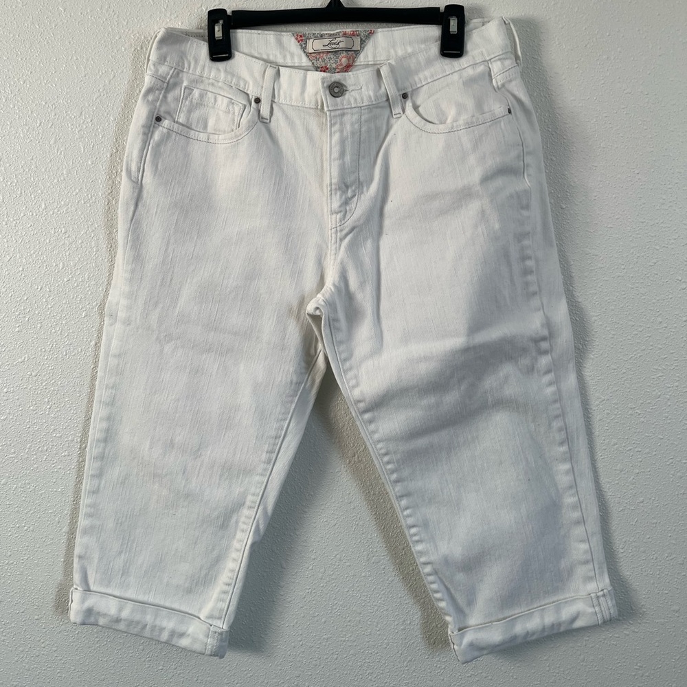 Levi Capri Jeans. Size 12.